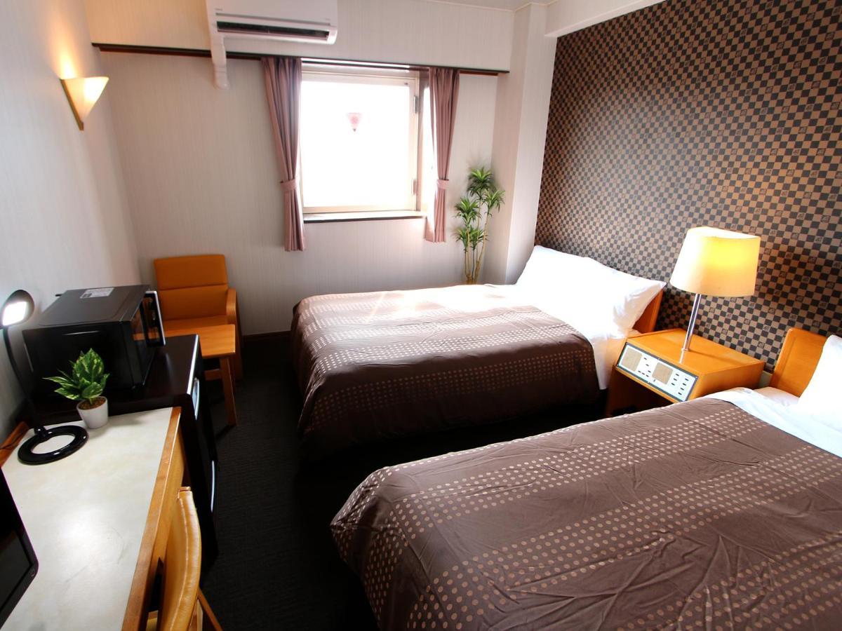 Hotel Livemax Budget Уцуномия Екстериор снимка
