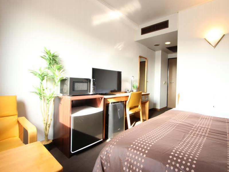 Hotel Livemax Budget Уцуномия Екстериор снимка